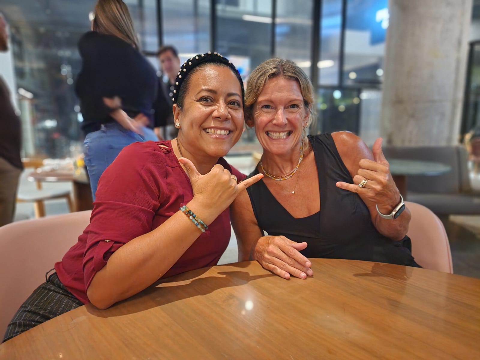 jessica-from-inflectra-at-dinner-with-karen-from-developer007-full-technology-image