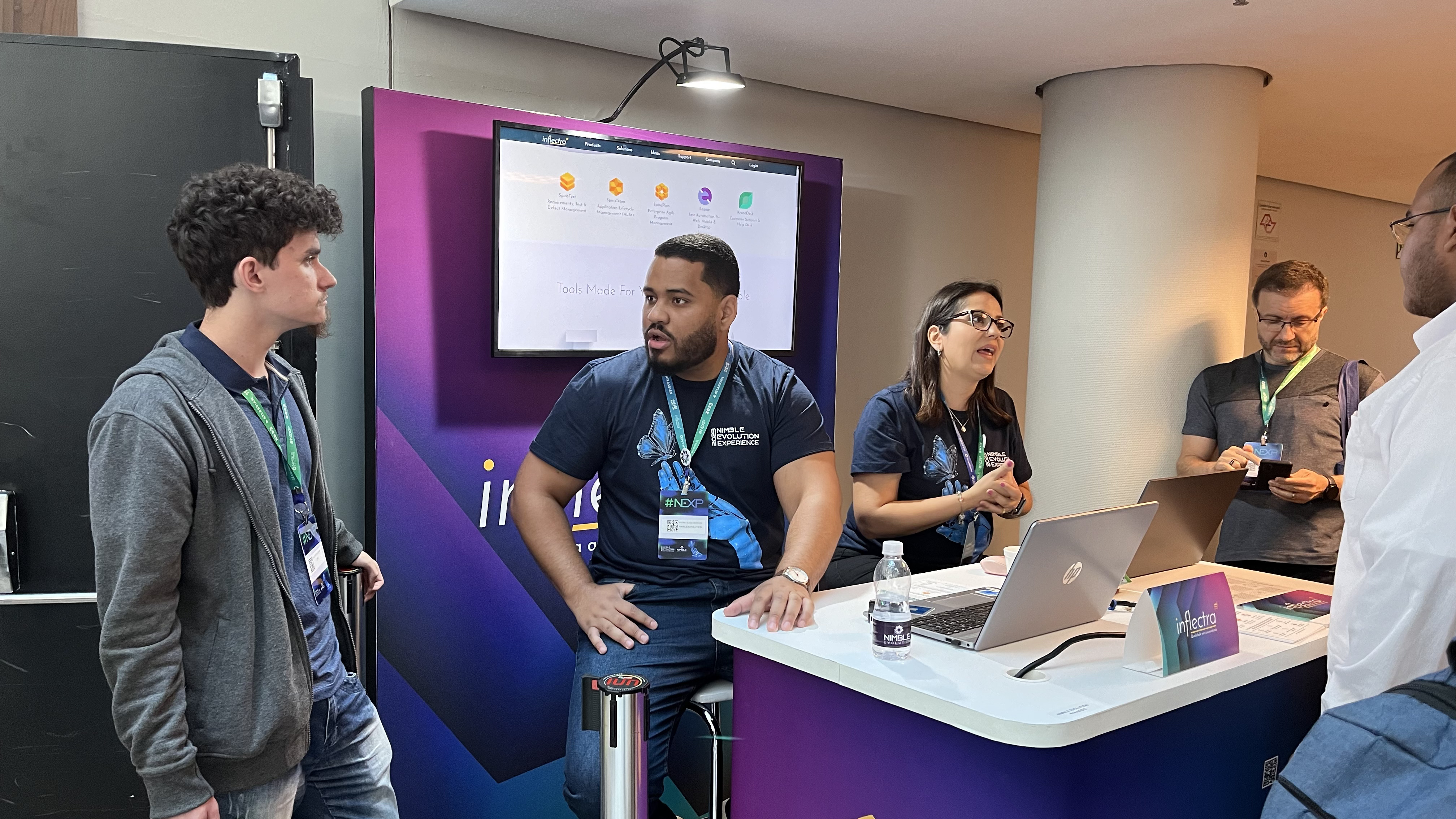 nimble-evolution-team-at-inflectras-booth-at-nexp-in-sao-paulo-brazil-image
